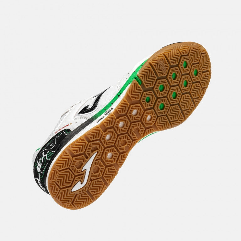 Joma Top Flex Rebound White 2632 futsal shoe, heel and rear view